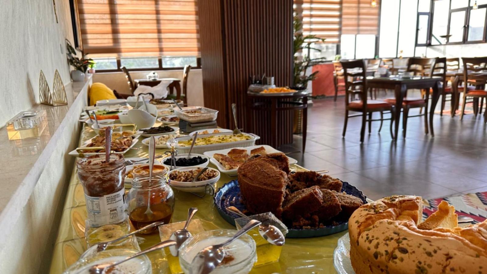 Hotel Tell Madaba Extérieur photo